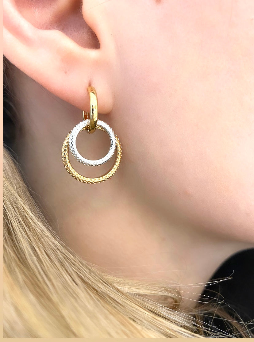 Anneau d'oreilles double rings bi color ciselé