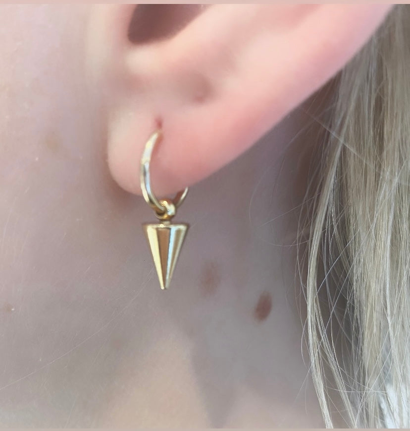 Anneau d'oreilles spike