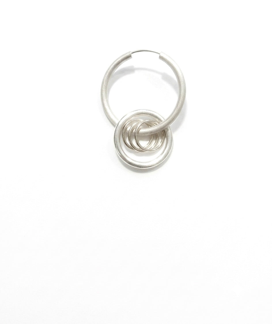 Anneau d'oreilles  / earring folk multi anneaux