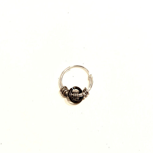 Anneau d'oreilles / piercing silver black ring